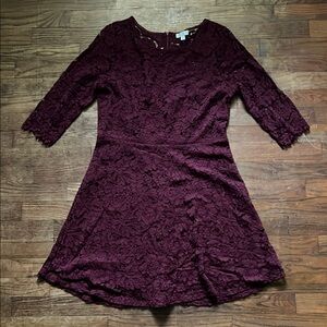 Elegant Burgundy Lace Dress